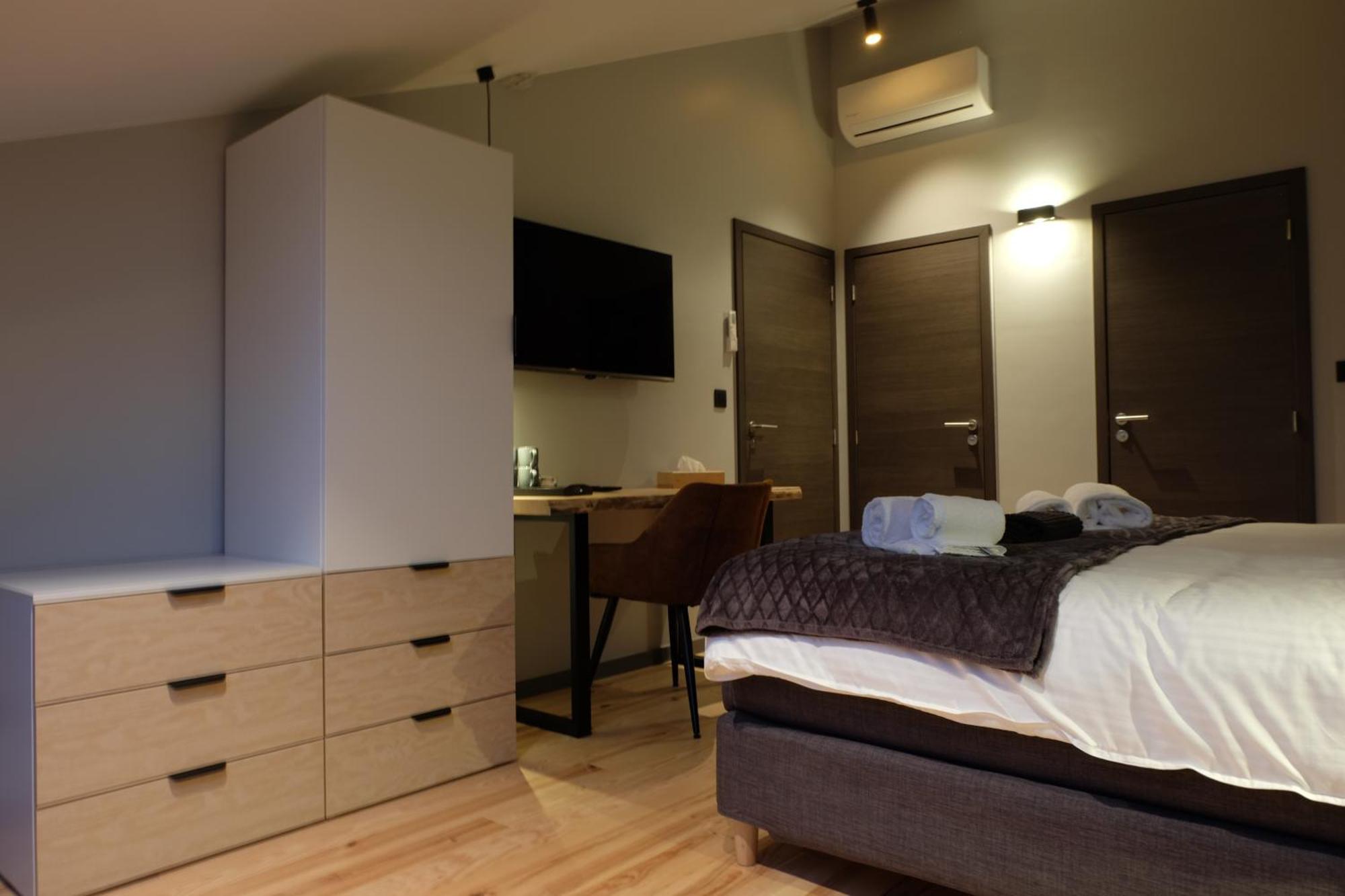 Le Cerf D'Or Hotel แอร์บูมองต์ ภายนอก รูปภาพ
